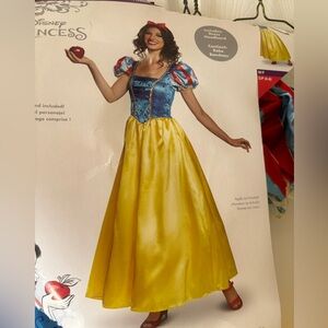Snow White costume